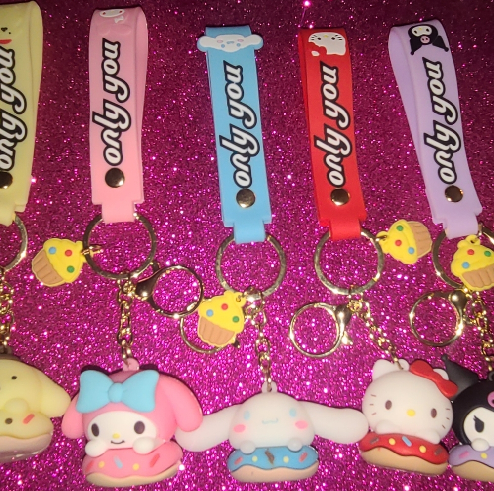 Hello Kitty & Friends keychains